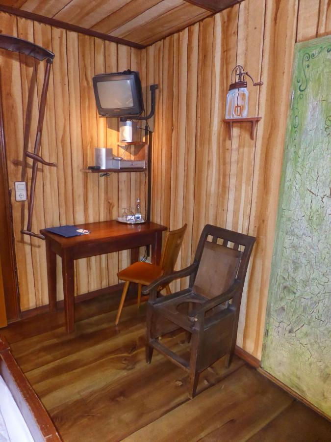 Gasthaus Storchen Hellas Haslach im Kinzigtal Ruang foto