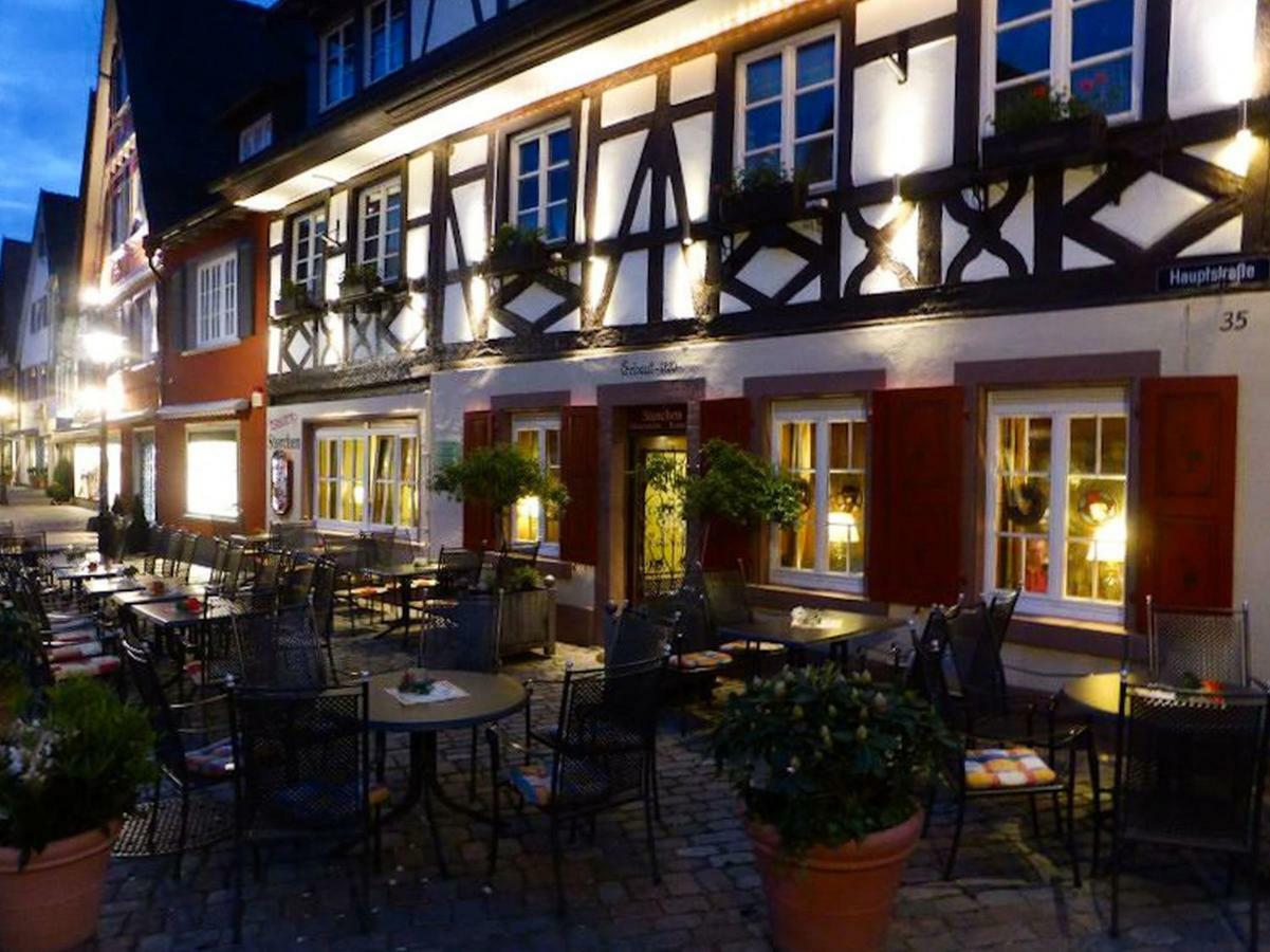 Gasthaus Storchen Hellas Haslach im Kinzigtal Bagian luar foto